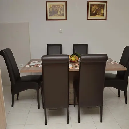 Appartement Markioli *